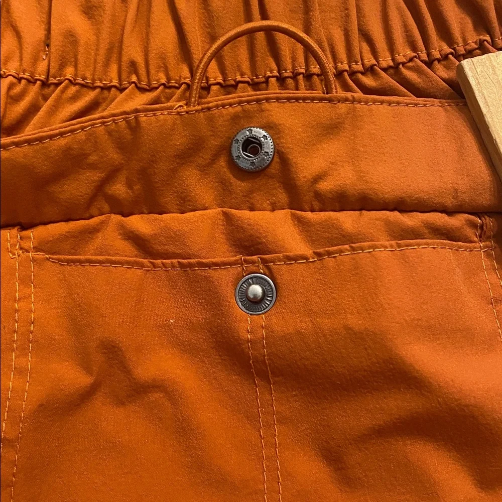 The American Outsdoorsman Nylon Gorpcore Terracotta Curved Hem Shorts SP22 LARGE - Picture 12 of 12